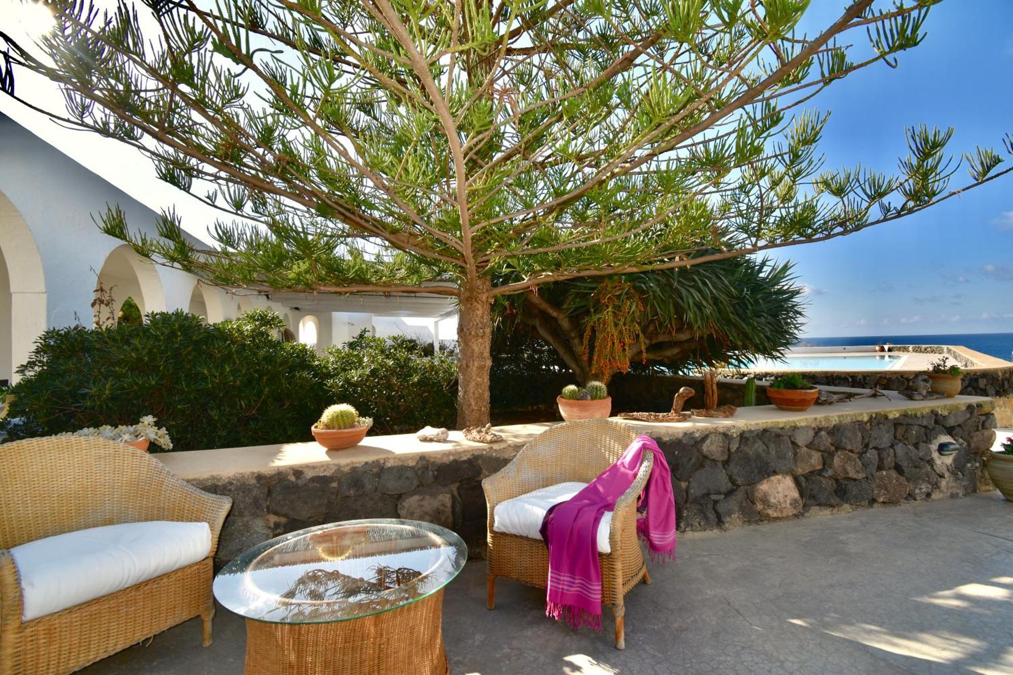 Cossyra Hotel Madonna Delle Grazie Extérieur photo